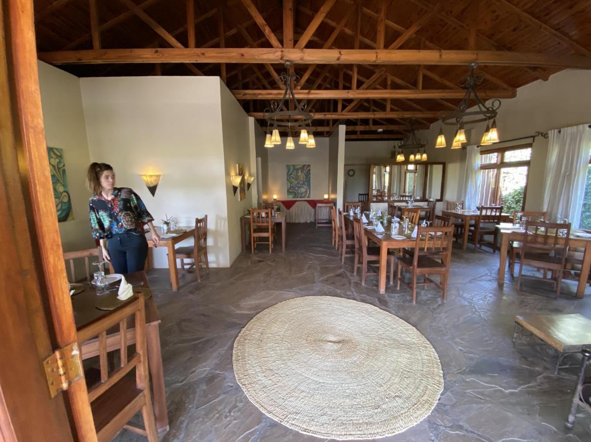 Ahadi Lodge Аруша Экстерьер фото