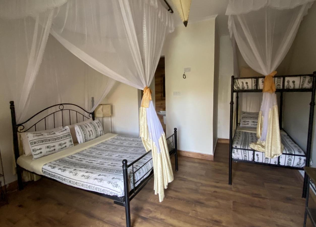 Ahadi Lodge Аруша Экстерьер фото